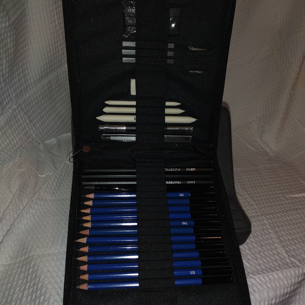 Kalpur Art Pencil Set with Case 31 Piece
